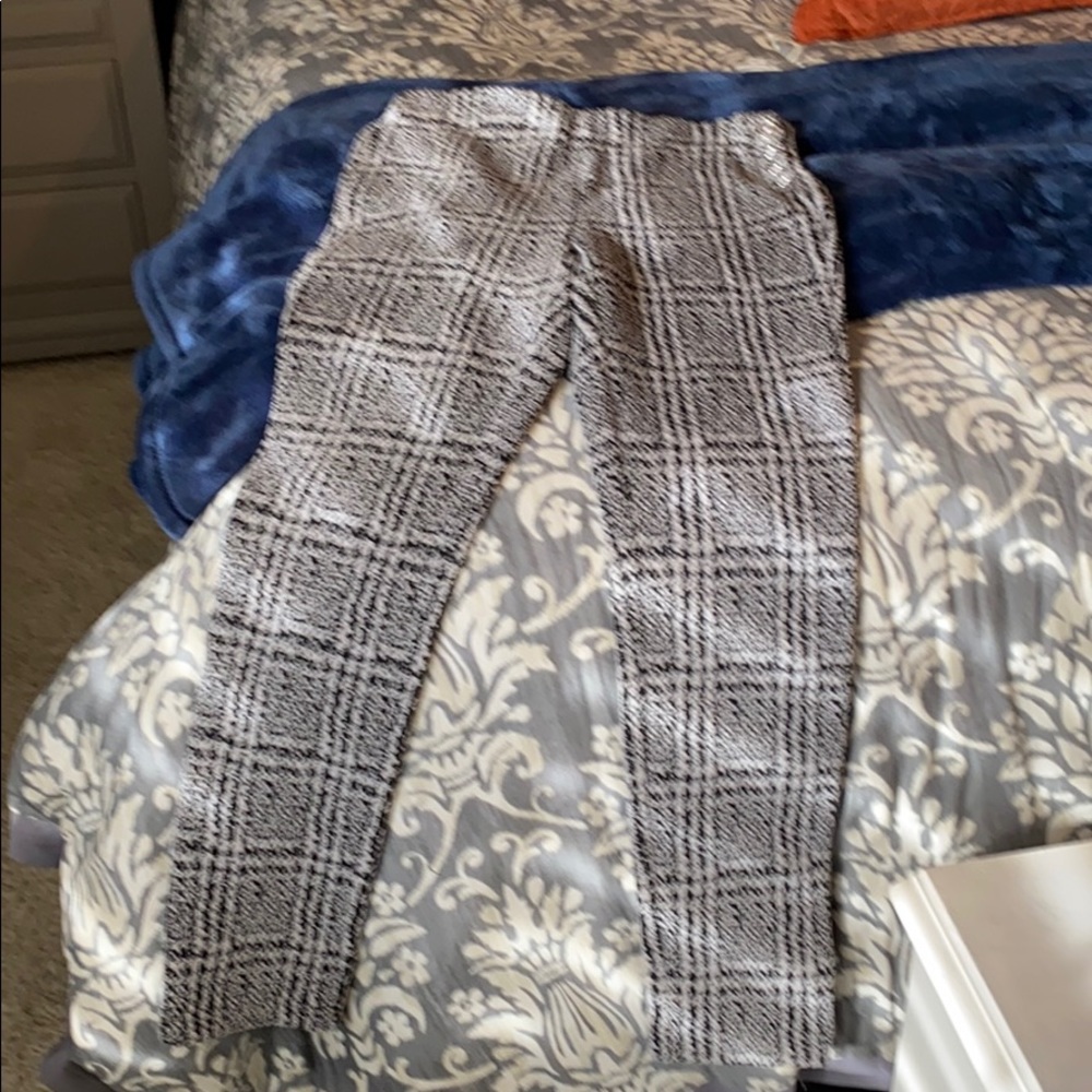 Black and gray plaid stretch pants